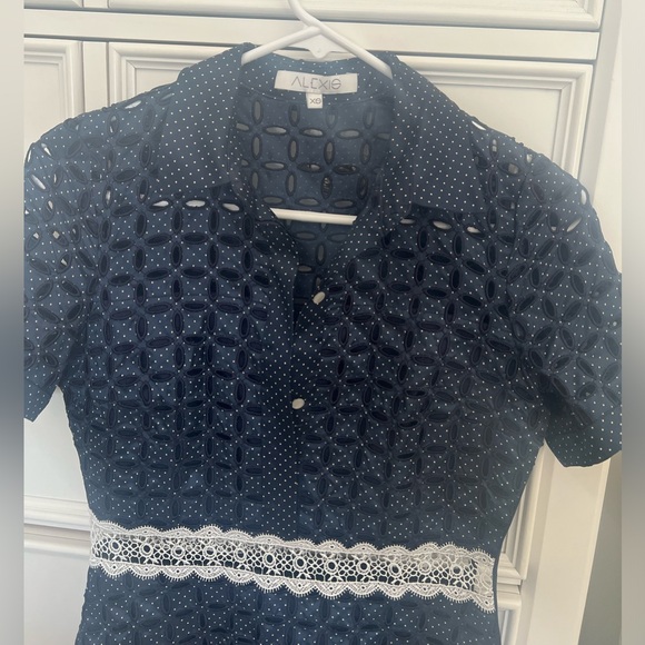 Alexis Dress - Picture 3 of 3